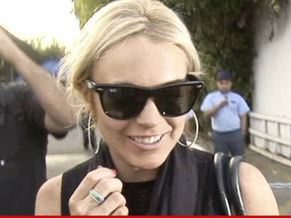 0127-lindsay-lohan-tmz-03