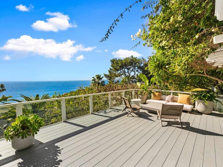 Miranda Kerr -- Sold Her Malibu Home for $4M