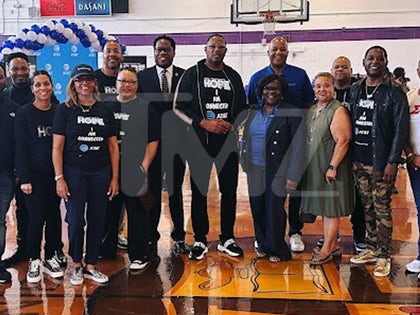 Master-P-at-Warren-Easton-High-School-in-New-Orleans-primary