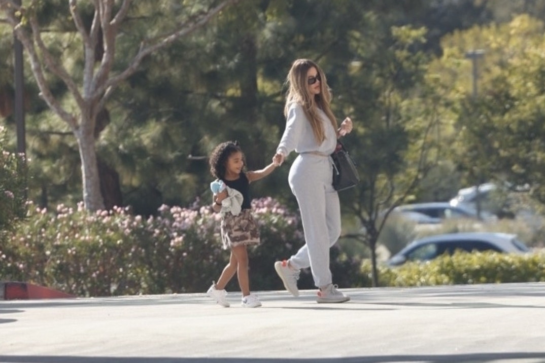 Khloe Kardashian Steps Out Wearing Yeezys