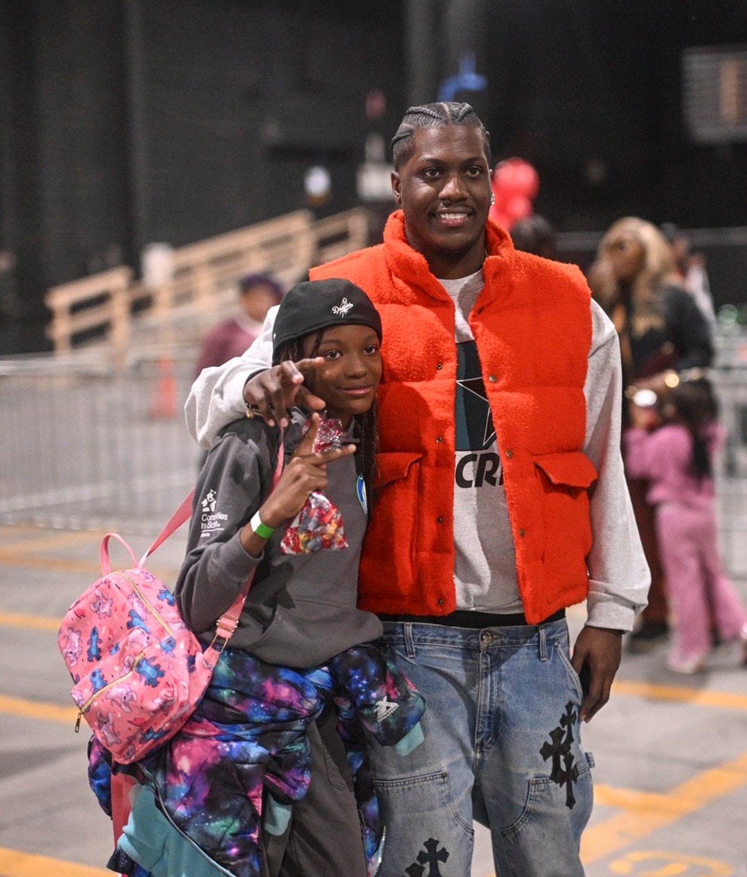 Lil Baby Lil Yachty Host Holiday Give Back Event  11