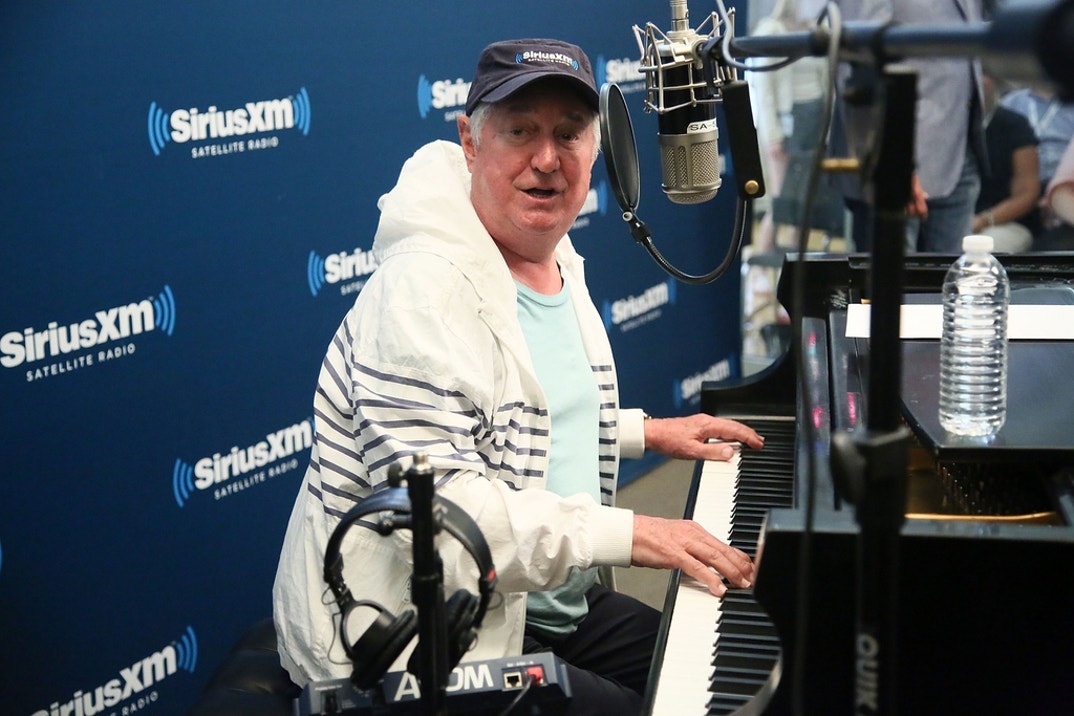 Neil Sedaka Remembering 6