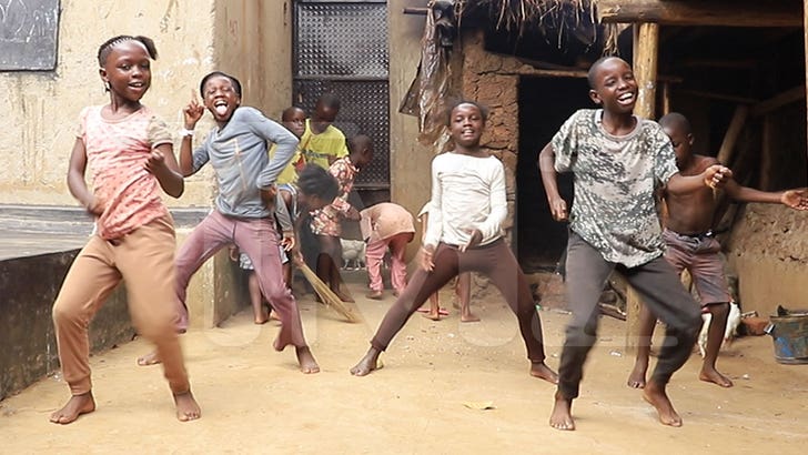 Masaka kids dancing to Drake's Toosie Slide