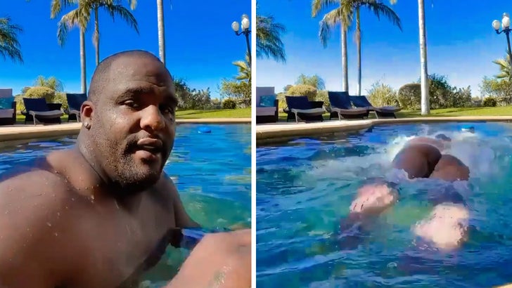 Ex-NBA Star Glen 'Big Baby' Davis Shows Off Ass In Naked Swim, 'Have A Cheeky Day'.jpg