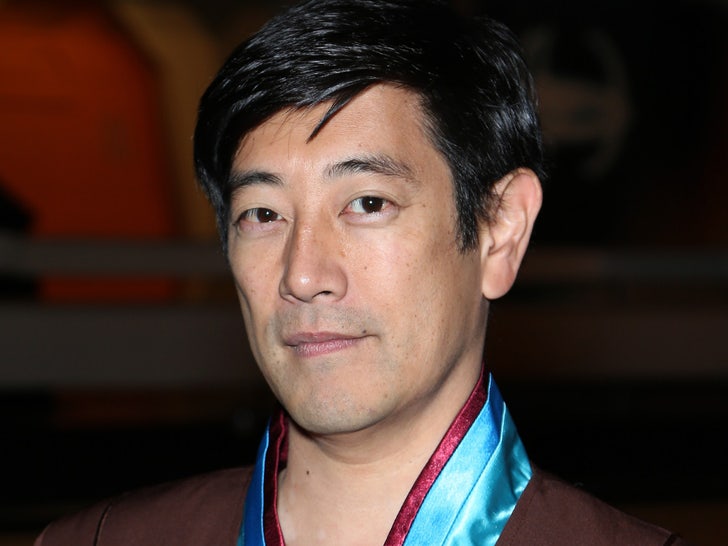 'MythBusters' Host Grant Imahara Dead at 49