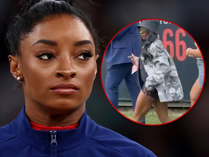 Simone Biles Wears Green Bay Packers Jacket to Bears Game, Roasted Online