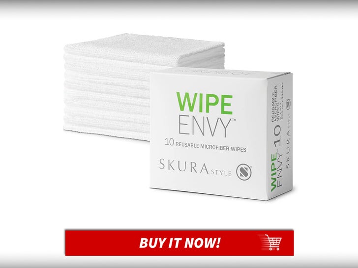 Wipe-Envy-Eva-Mendes-Bday-Skura-MAIN