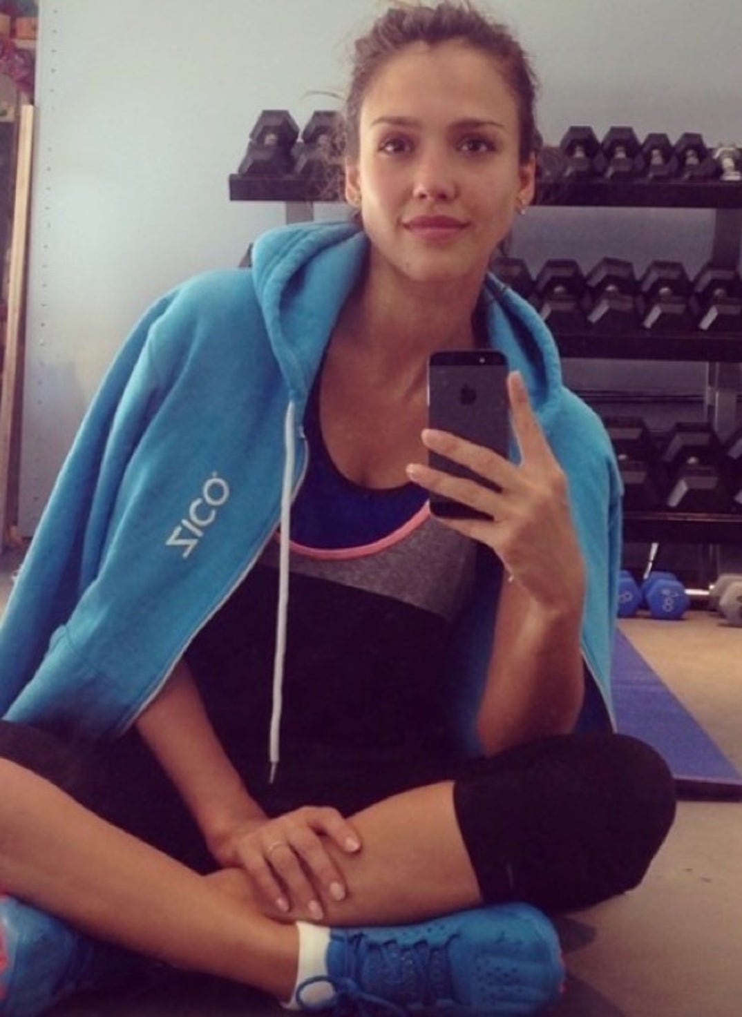 jessica alba hot shots16