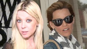 0501-tara-reid-elizabeth-banks-TMZ-01