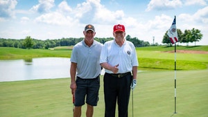 Brett Favre Golfs With President Trump, Kaepernick a Flashpoint?