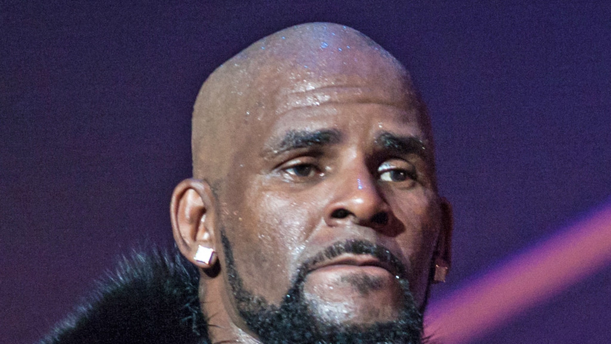 R. Kelly Pushes for Prison Release, Claims He's Target of Aryan Gang Murder Plot