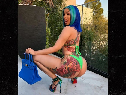 0523-cardi-b-instagram-01