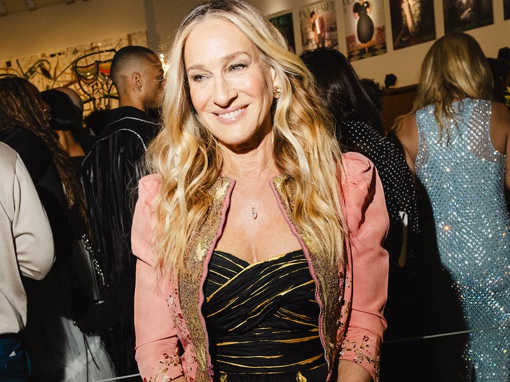 0502-Sarah-Jessica-Parker-0502-Cult-100-Guggenheim-SUB