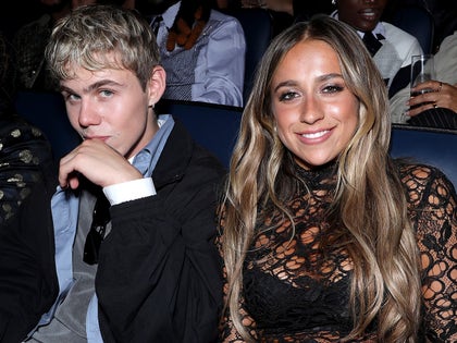 1222_Tate-McRae-The-Kid-LAROI-Happier-Times-PRIMARY