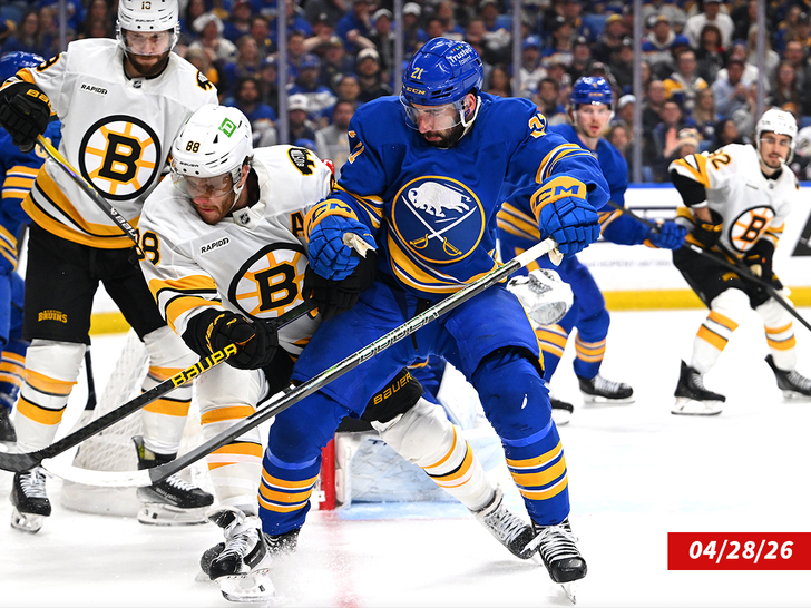 bruins sabres sub getty 2