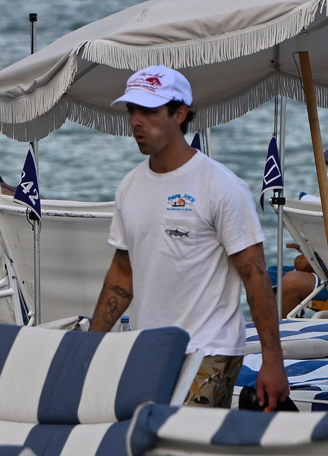Joe Jonas Tattoos In Miami 
 4