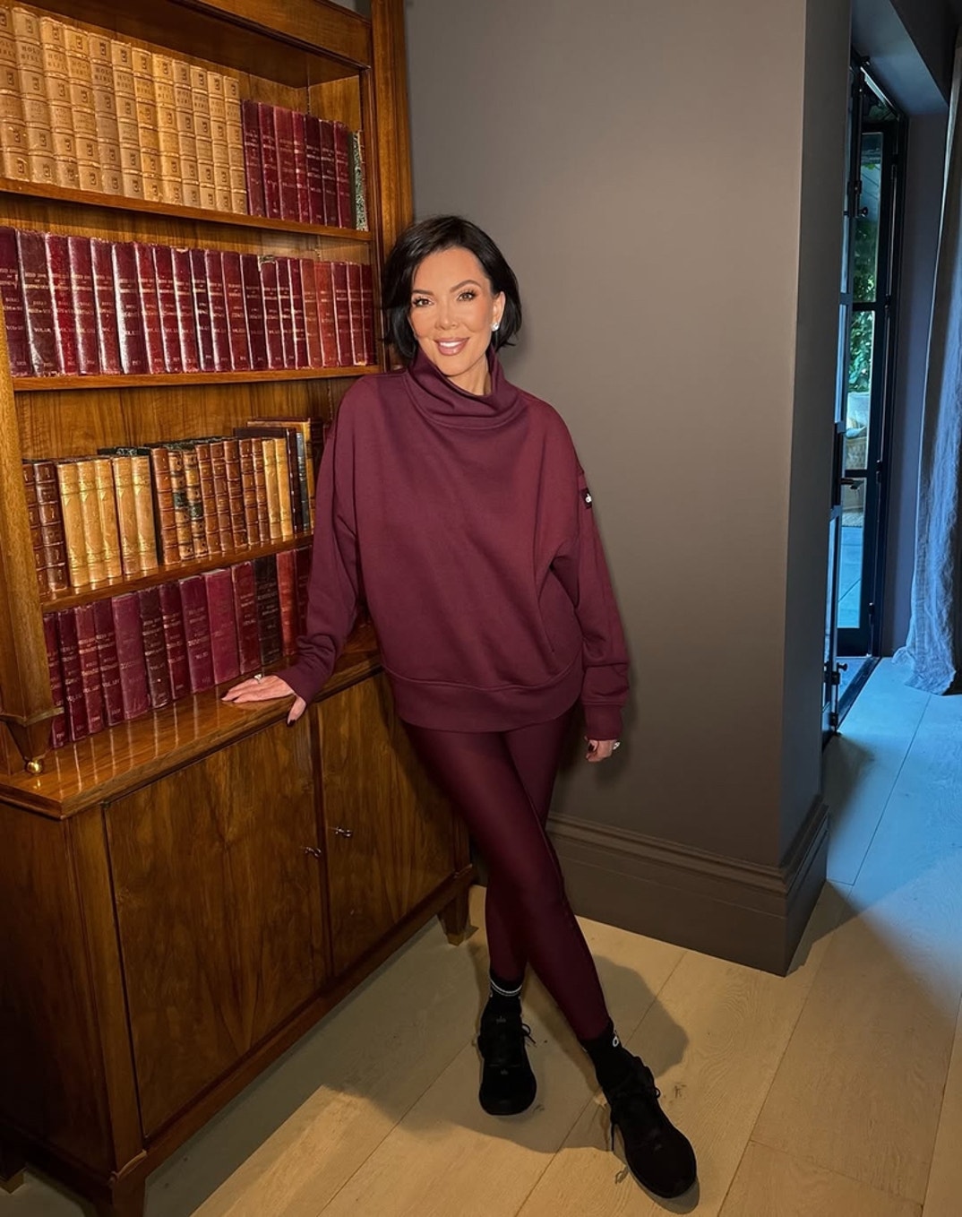 Kris Jenner Sexy Shots 5