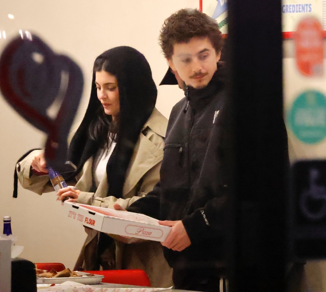 Kylie Jenner Timothee Chalamet Pizza Date 5