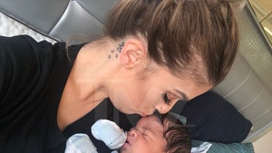 'Little Women: Dallas' Star Emily Fernandez Gives Birth to Baby Boy