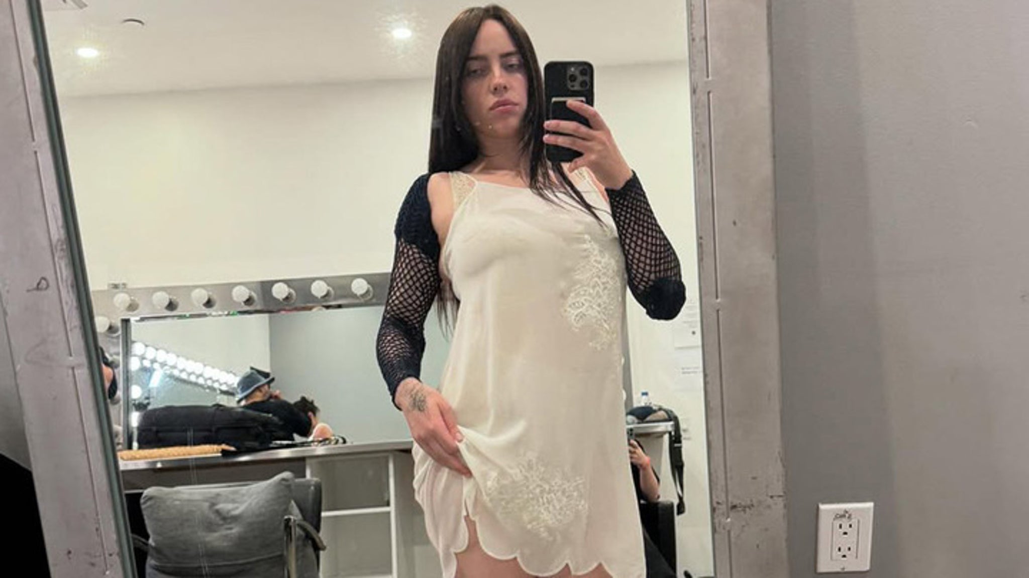Billie Eilish Hot Shots to Kick Off Her 24th Birthday!