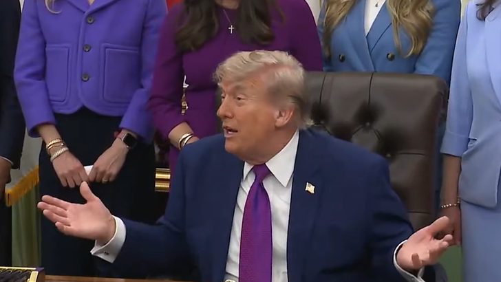051126 donald trump junk food kal