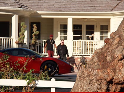 0109_ray_j_buying_a_house_SUB