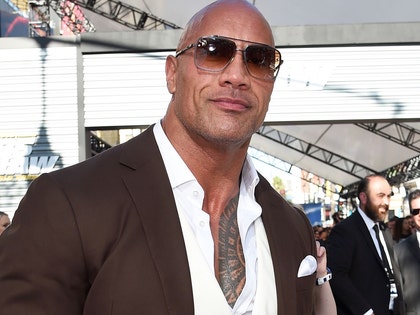 Ray-Ban 3029 Outdoorsman II - Dwayne Johnson - Fast & Furious Presents:  Hobbs & Shaw | Sunglasses ID - celebrity sunglasses