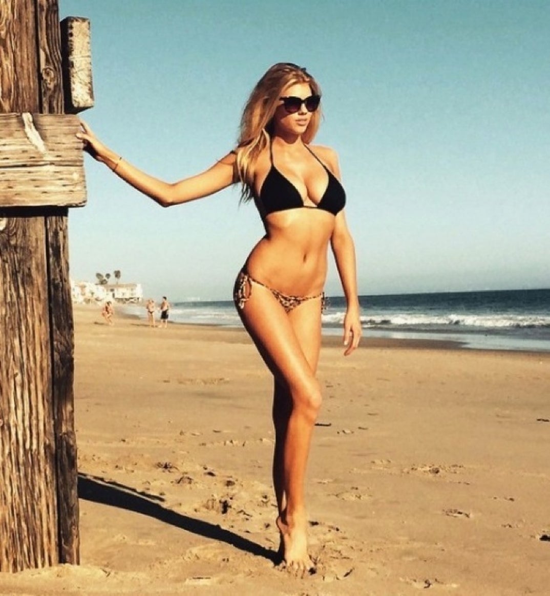 0421_charlotte_mckinney07