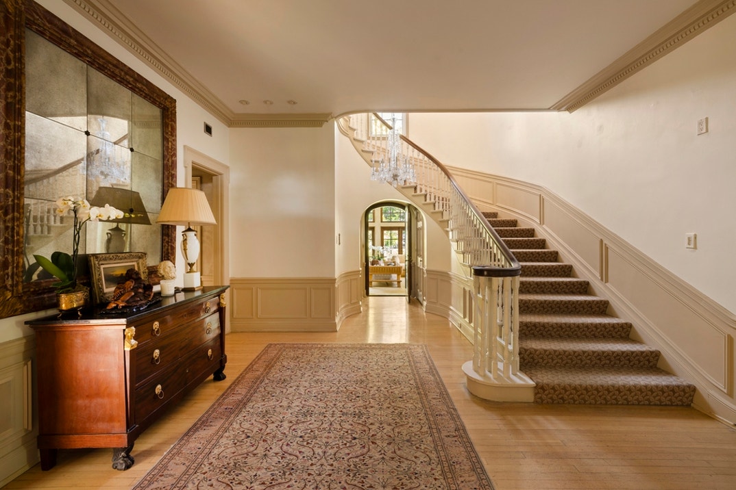 Jean Harlow Estate 35