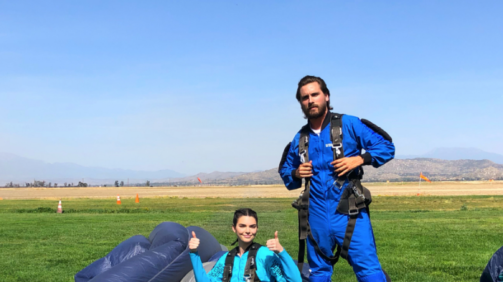 Skydiving Celebs -- Catch A Falling Star!