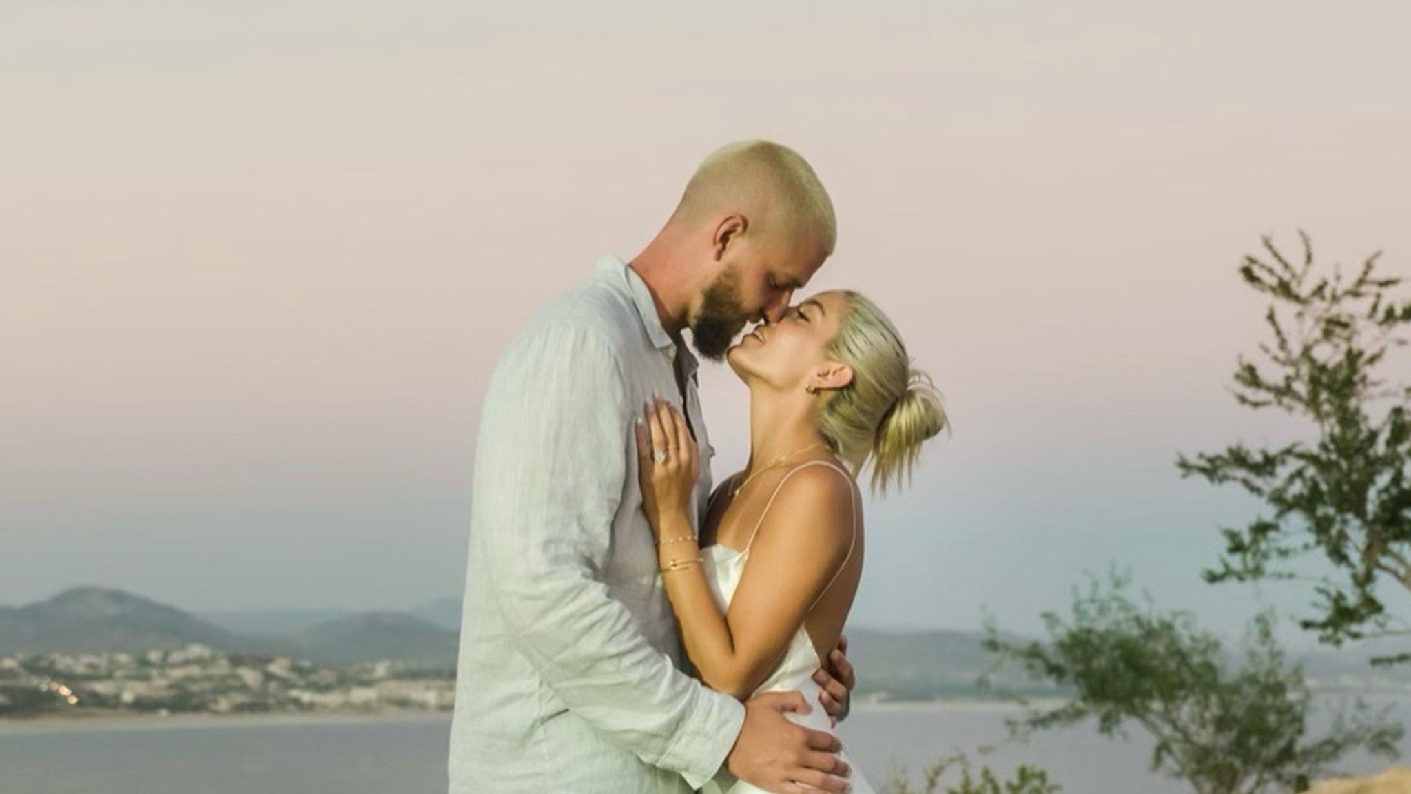 NBA's Chandler Parsons Engaged to Haylee Harrison, Check Out The Massive Ring!