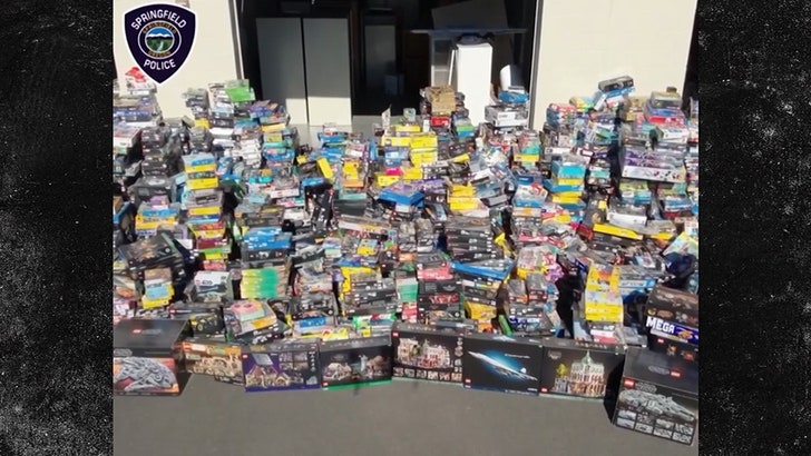 Cops Make Massive Lego Theft Bust, Recover 0K Worth of Stolen Pieces