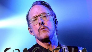 scott shriner performing coachella main gettyt