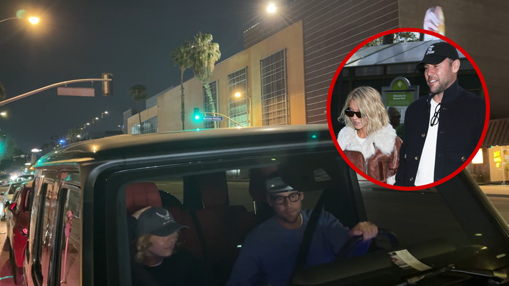 040626 sydney sweeney scooter braun kal