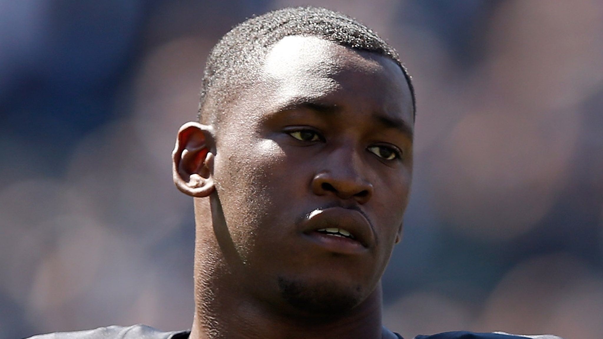 Aldon Smith&rsquo;s Family To Have Brain Checked For CTE
