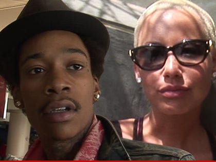 0926_wiz_khalifa_amber_rose_tmz