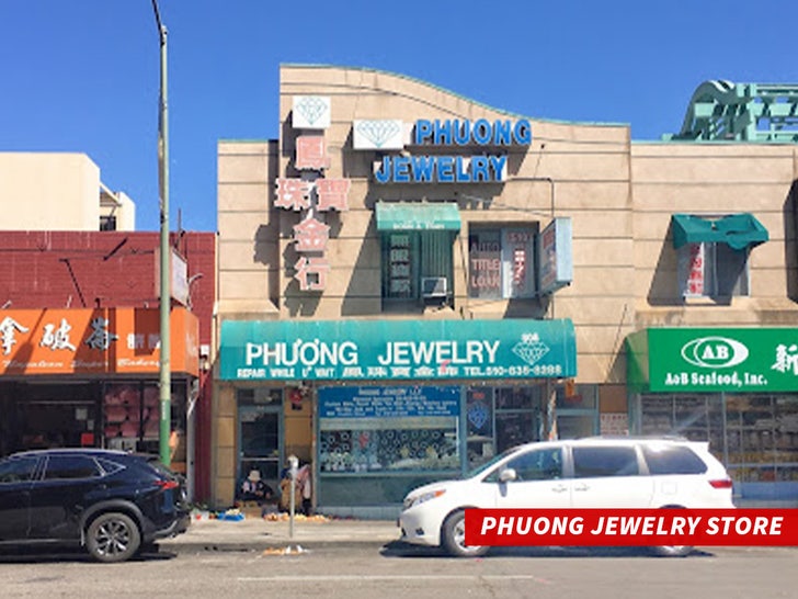Phuong Jewelry Store_