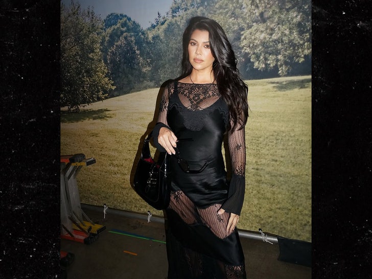 kourtney kardashian instagram kourtneykardash 1