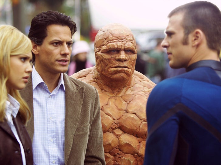 0723-Fantastic-Four-Casts-Through-The-Years-Sub2