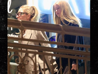 Rebecca Gayheart and daughter Georgia have dinner at Sushi Park Backgrid