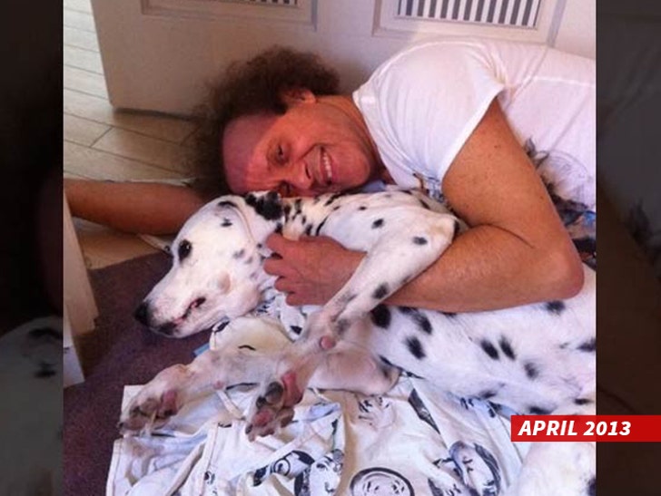 Richard Simmons' New Dog Sighting PHOTO :: 0404-richard-simmons-twitter-2