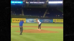Lexy Panterra -- Twerkin' Out The First Pitch ... At Miami Marlins Game