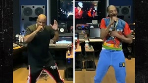 Snoop Dogg, DMX Go Head-to-Head in Classic Verzuz Rap Battle