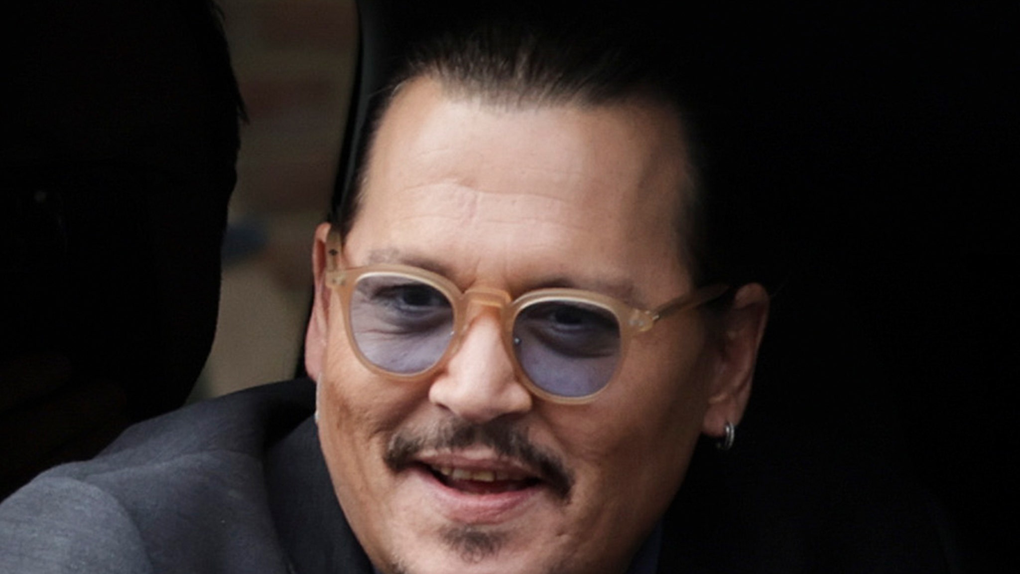 Johnny Depp Reuniting with Hollywood Vampires, Announces Overseas Tour