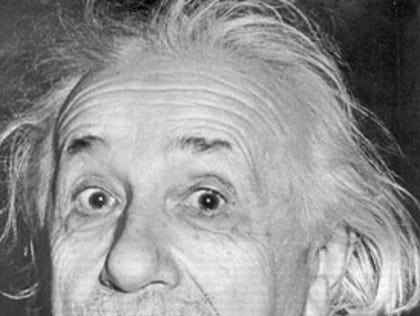 0621_albert_einstein_lifememory-1