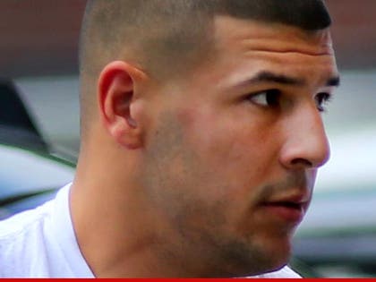 0702_aaron_hernandez_01