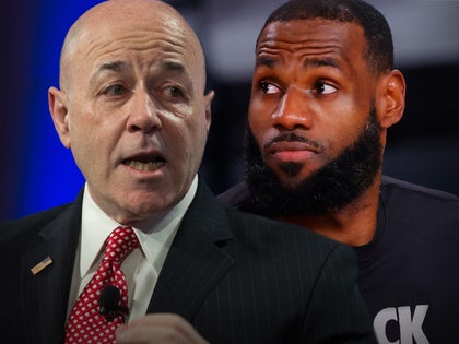 0826-lebron-james-Kerik-getty-02