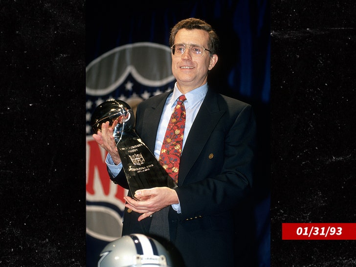 Paul-Tagliabue-sub-getty-1