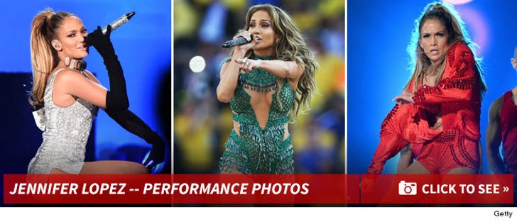 Jennifer Lopez Performance Photos