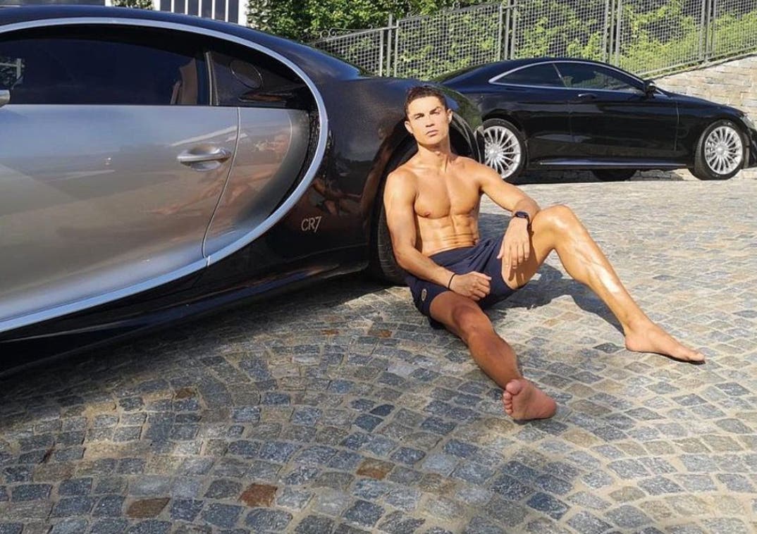 cristiano-ronaldo-shirtless-shots-photos-04